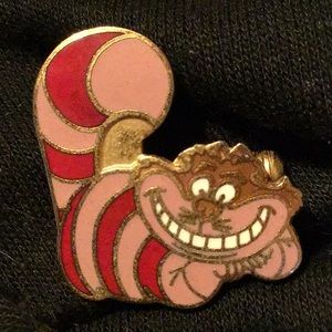 Collectible The Cheshire Cat Grin Pin c. Disney